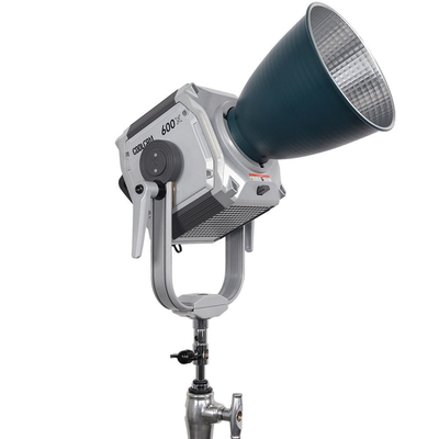 ফটোগ্রাফিক / মুভির জন্য 500W COOLCAM 600X দ্বি রঙের স্পটলাইট হাই পাওয়ার সিওবি মনোলাইট